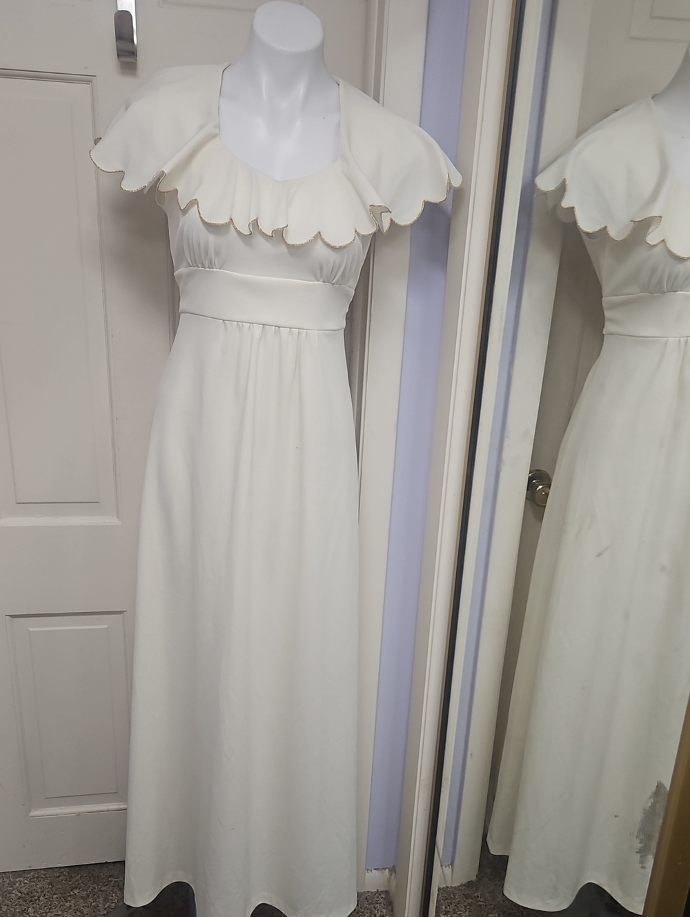Vintage Glitter 1970s Tie-Waist Maxi Dress
